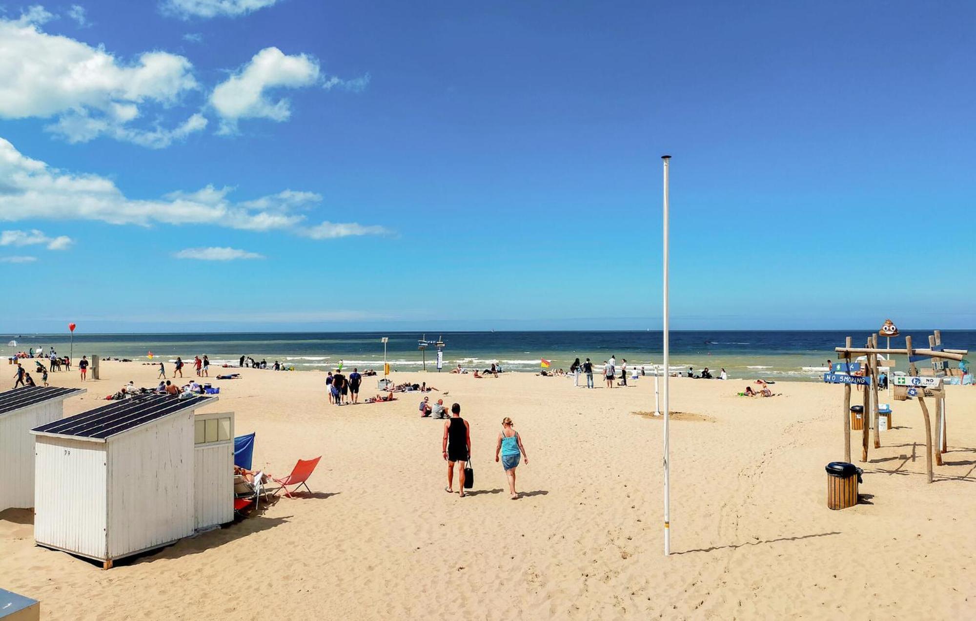 Beautiful Apartment In Oostende With Wifi Exterior foto