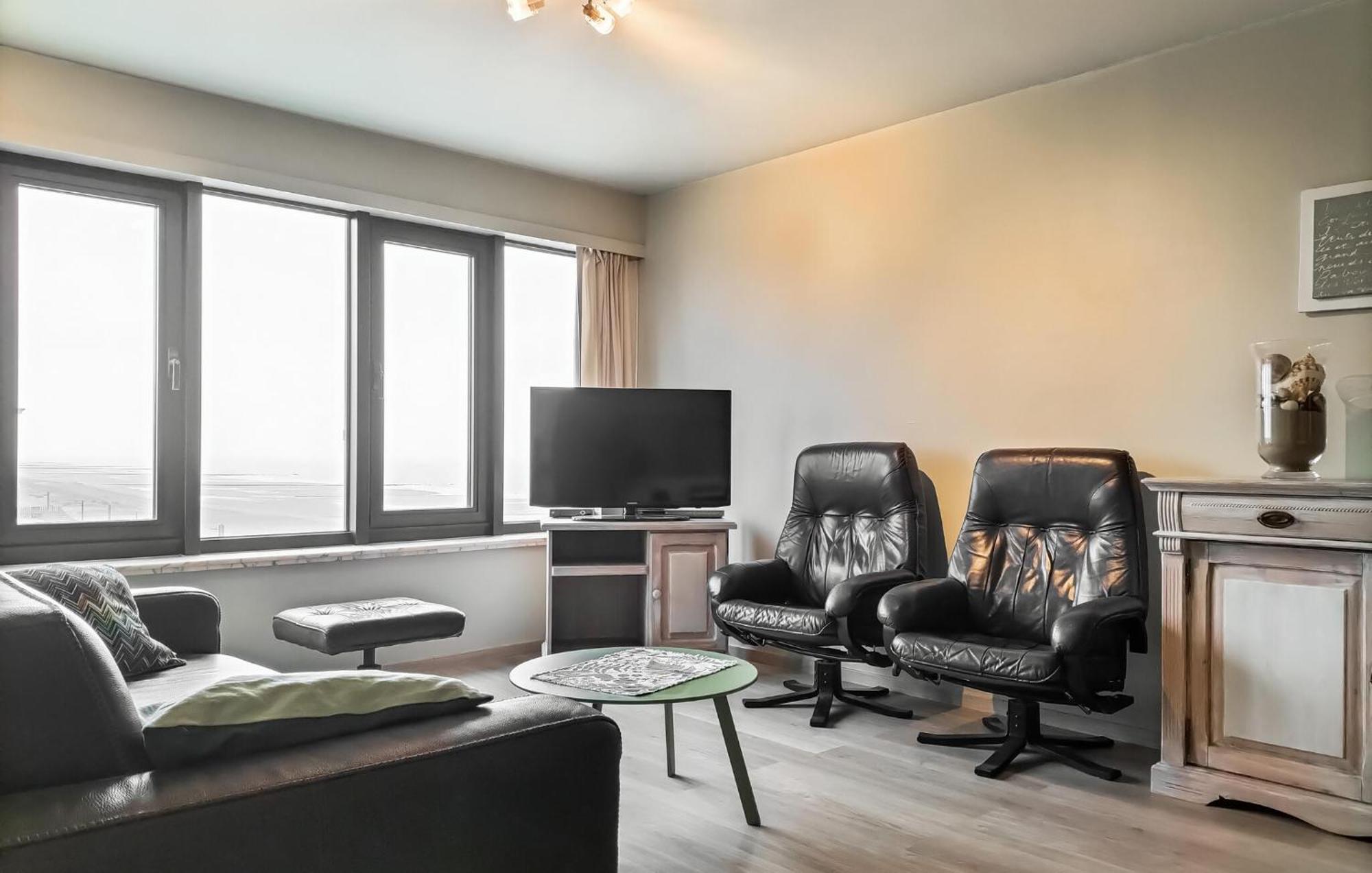Beautiful Apartment In Oostende With Wifi Exterior foto